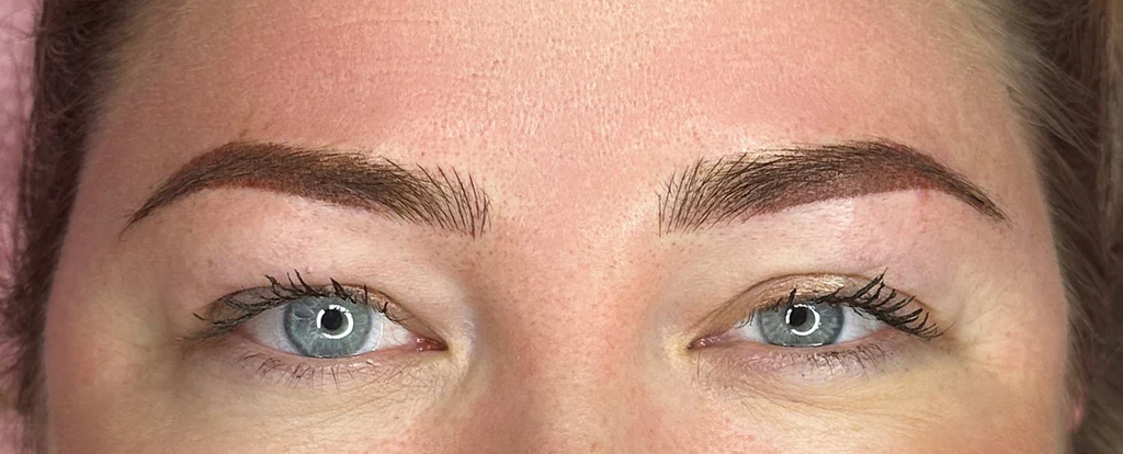 statiya igli 8 pixl 030 mm 1rl mt izblednyavane tamno toplo kafyavo ot pro team hudozhnik leanne @leannemacedobrowstudio